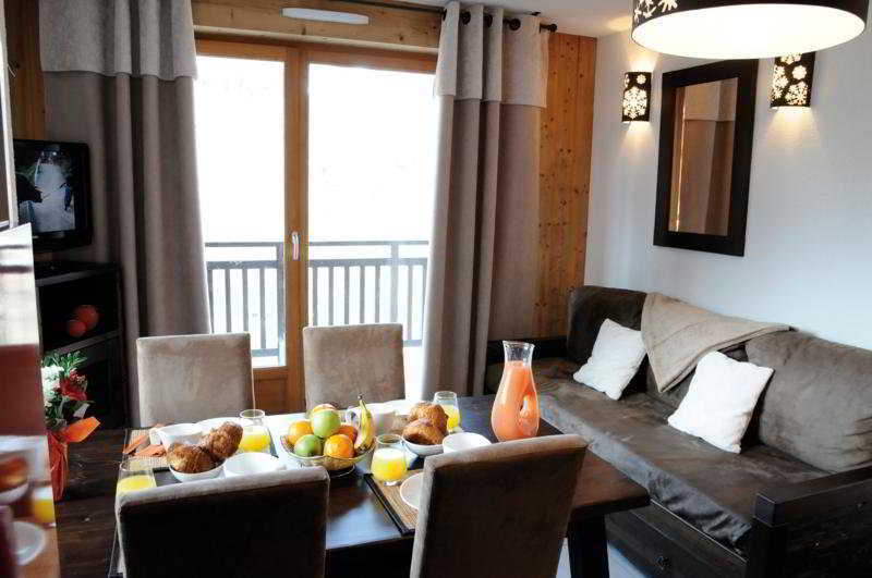 סן-ג'רבה-לה-באן Residence Les Fermes - Lagrange Prestige מראה חיצוני תמונה